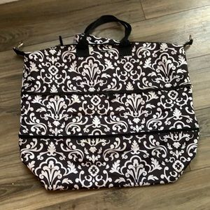 Thirty-One expandable bag.